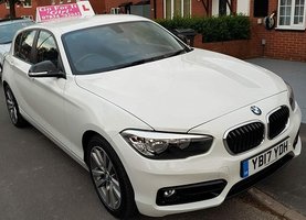 Lady Automatic Driving instructor in Sheffield
